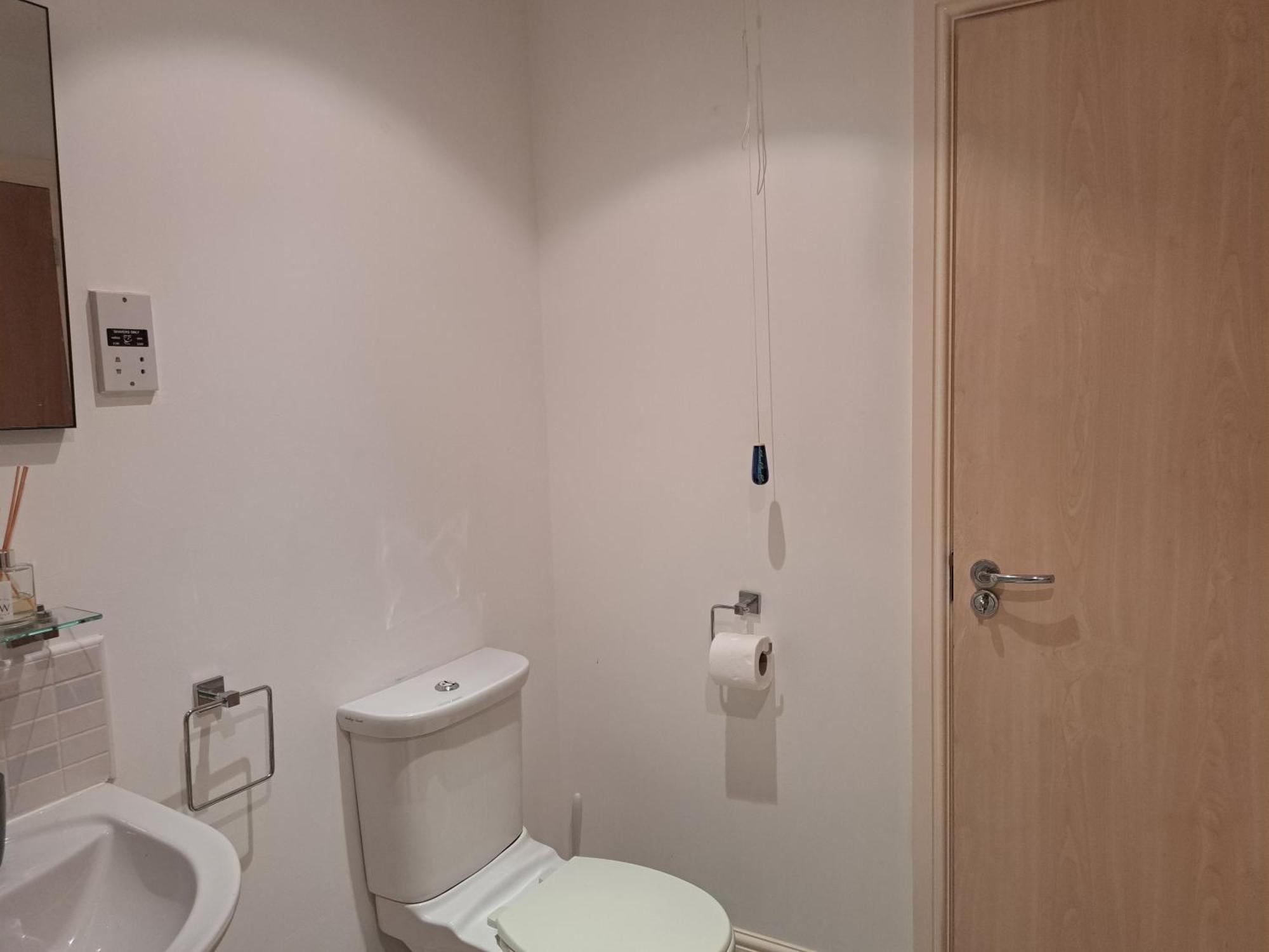 Private And Comfortable Room In Cosy Home Nottingham Ngoại thất bức ảnh